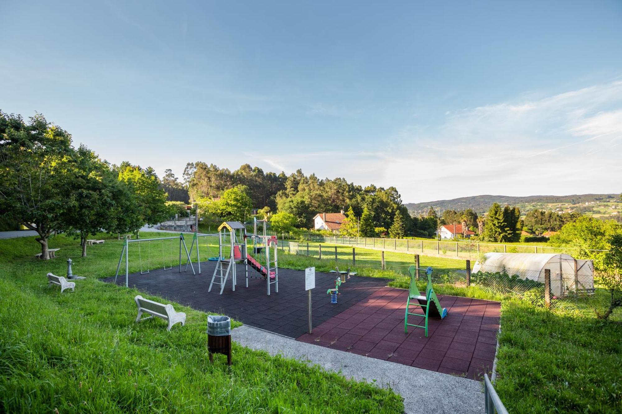 Villa Con Piscina Y Jardin, Santiago De Compostela Teo Bagian luar foto